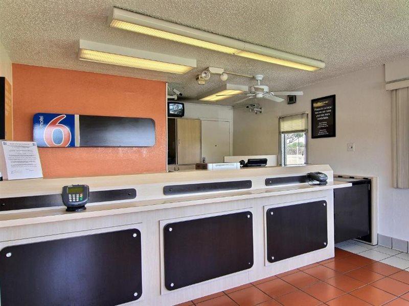Motel 6-Austin, Tx Екстер'єр фото