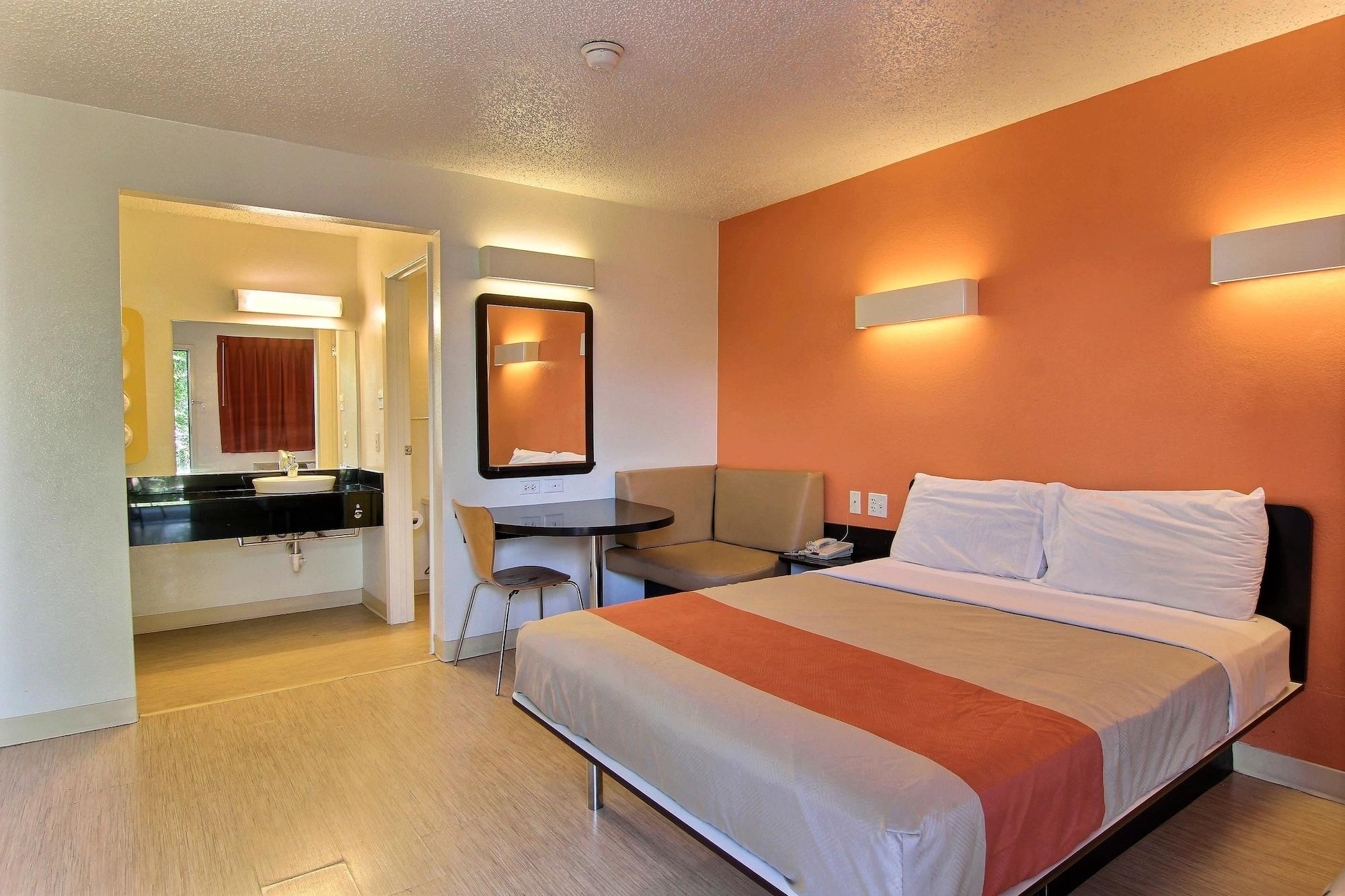 Motel 6-Austin, Tx Екстер'єр фото