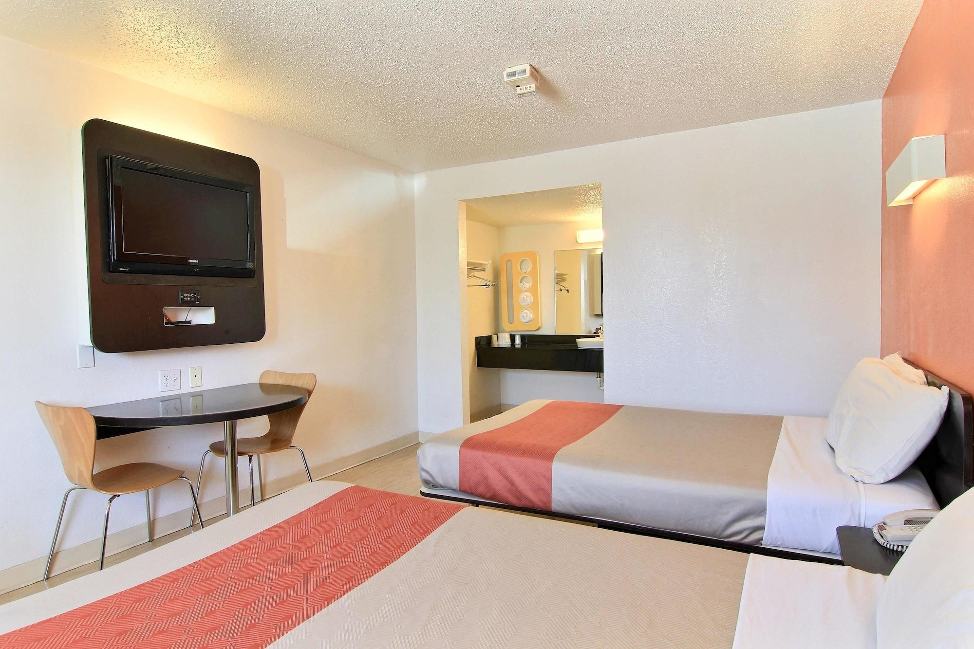 Motel 6-Austin, Tx Екстер'єр фото