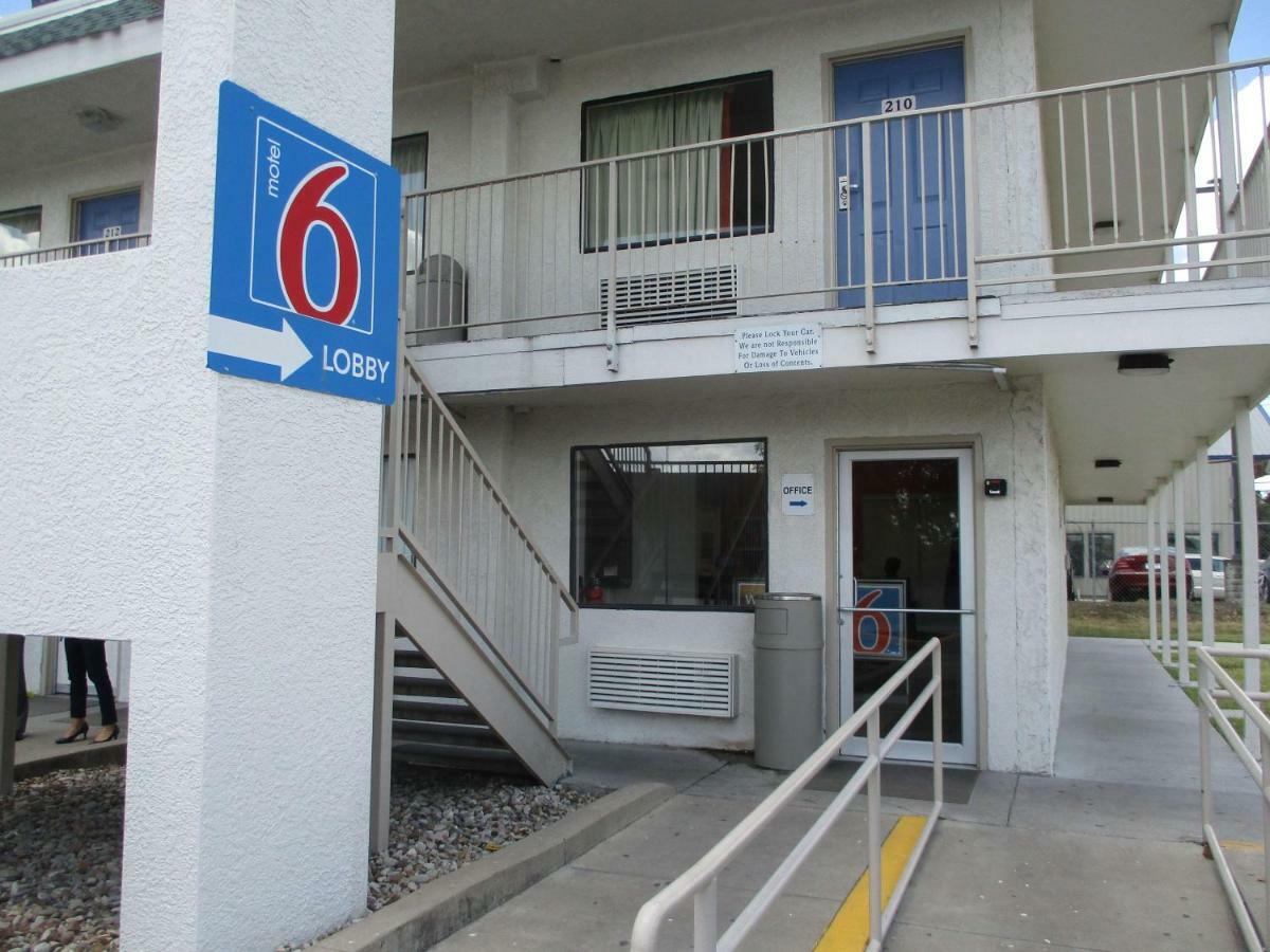Motel 6-Austin, Tx Екстер'єр фото