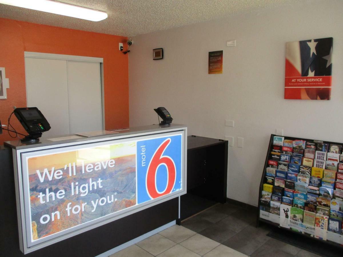 Motel 6-Austin, Tx Екстер'єр фото